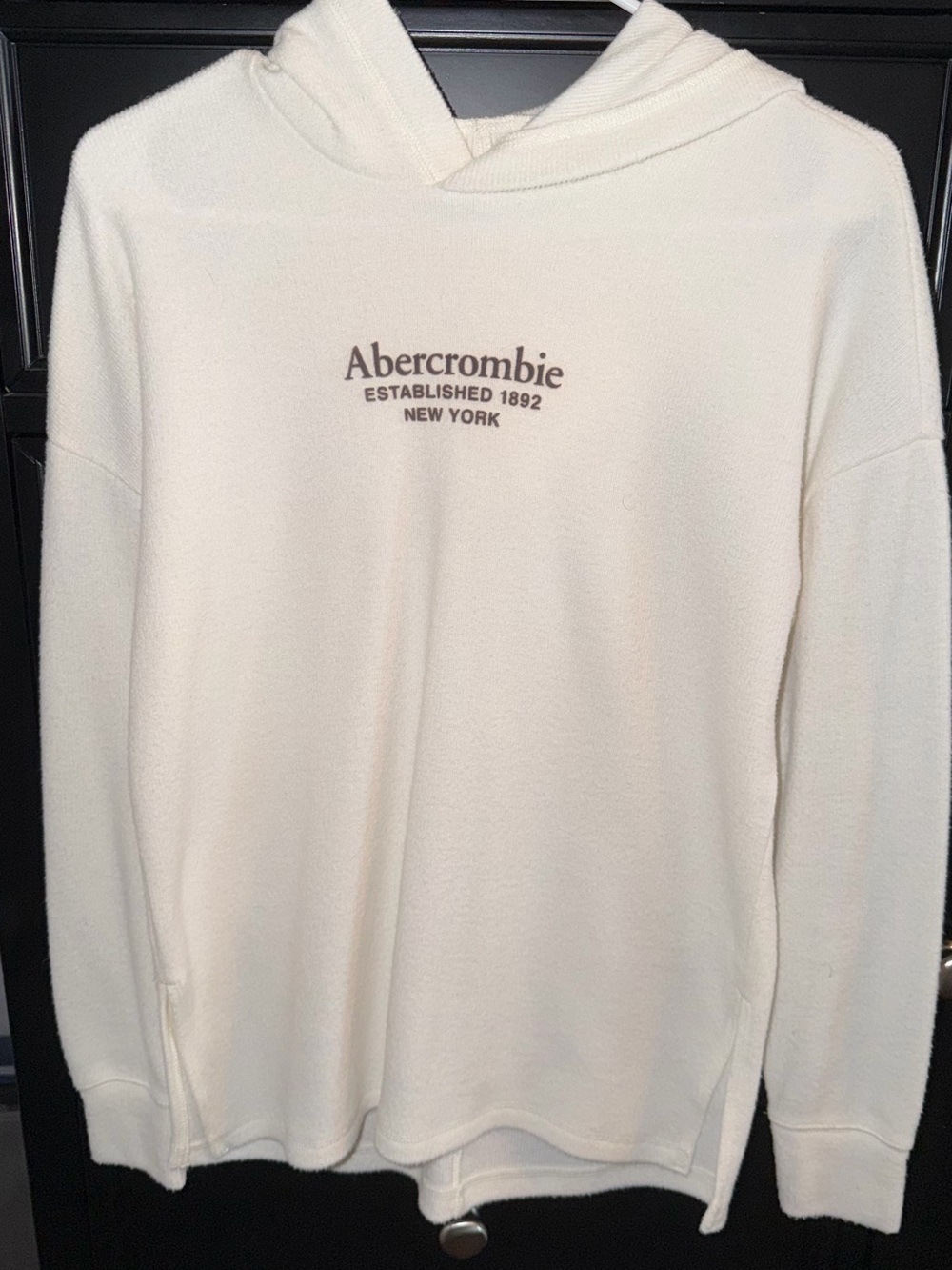 Abercrombie & Fitch Ivory Logo Pullover Hoodie